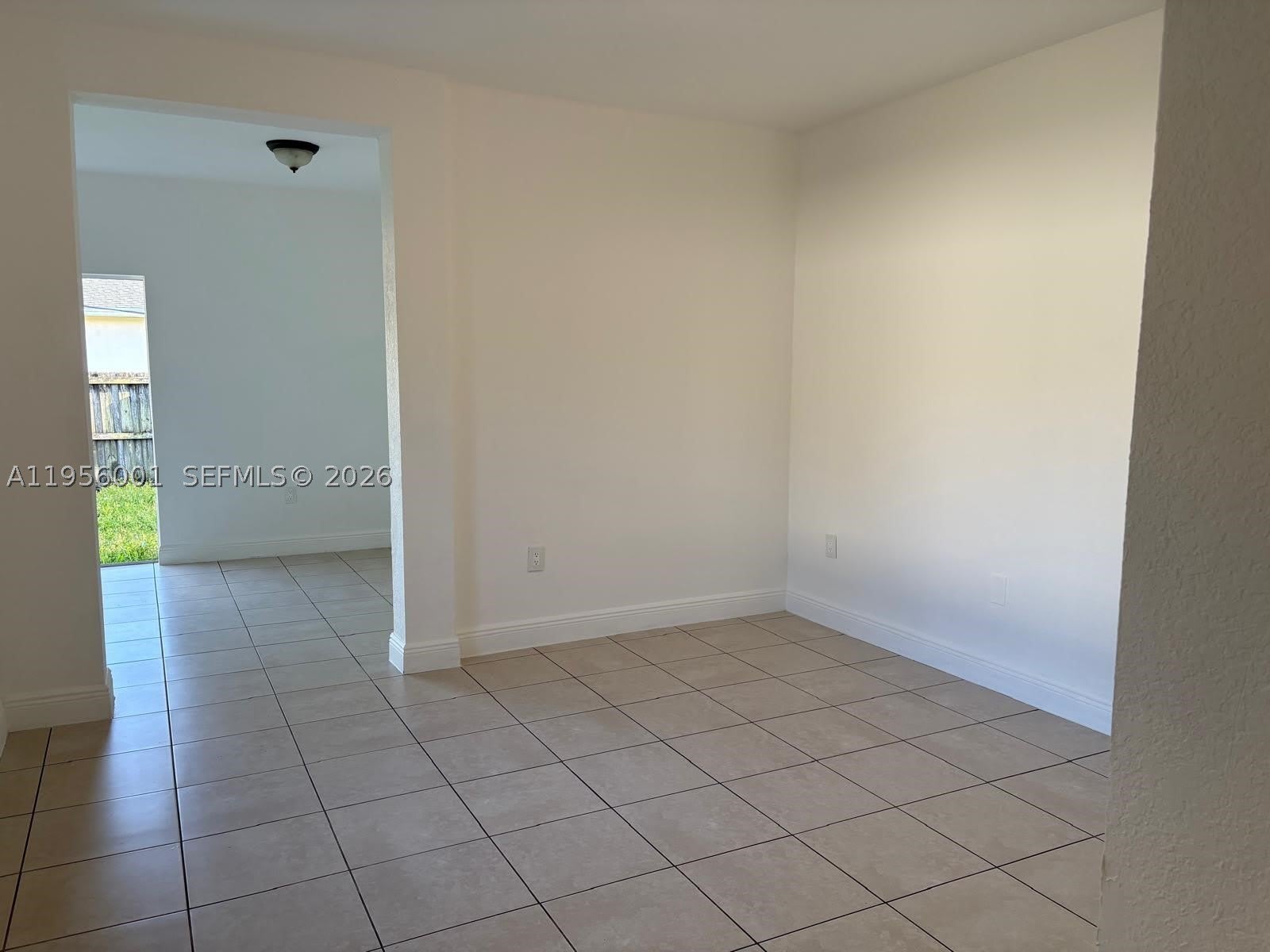 2916 NW 51st St – photo 2