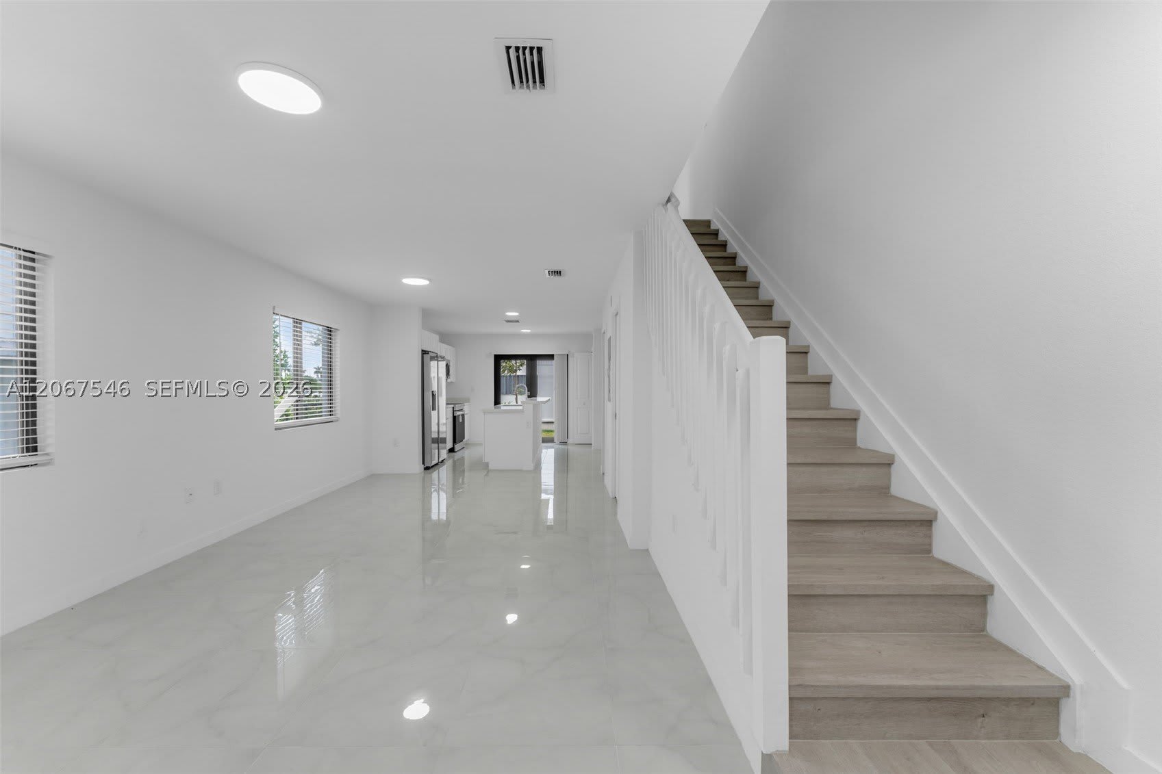 1459 Nw 2Nd Ave – photo 4