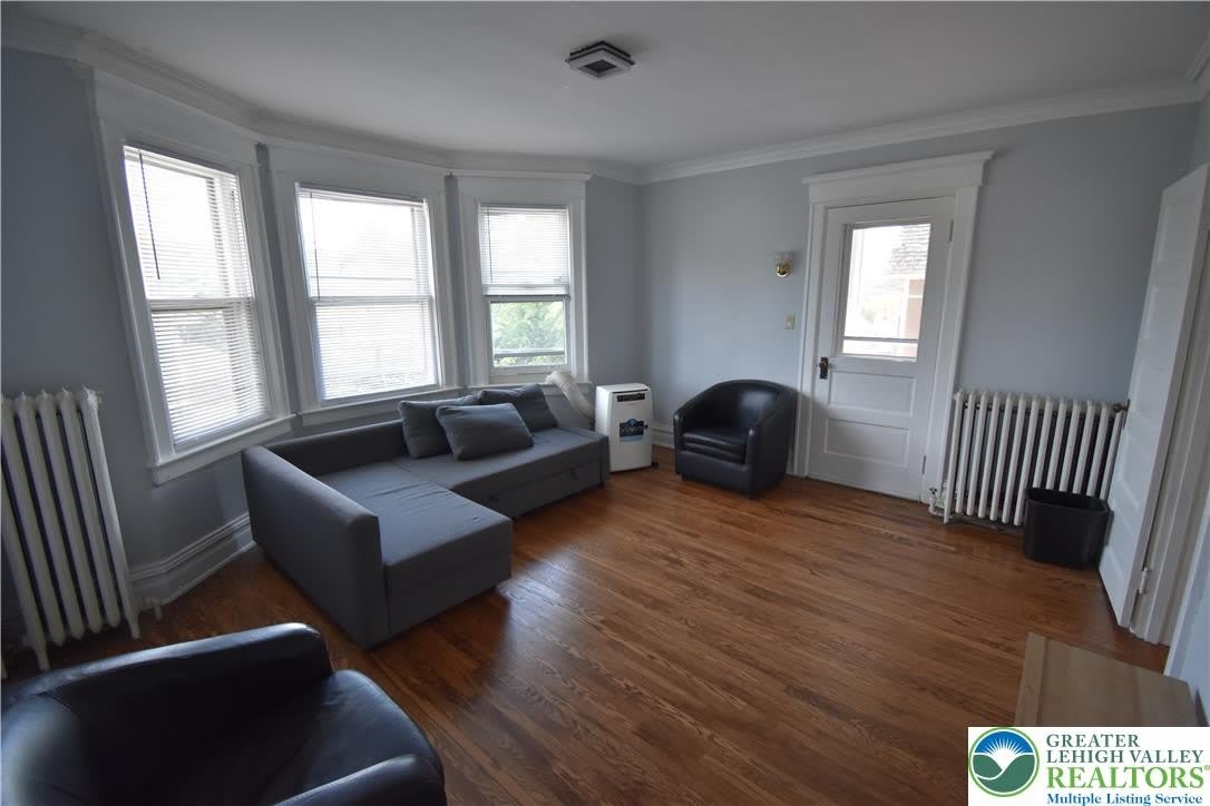 700 Hamilton Street – photo 4