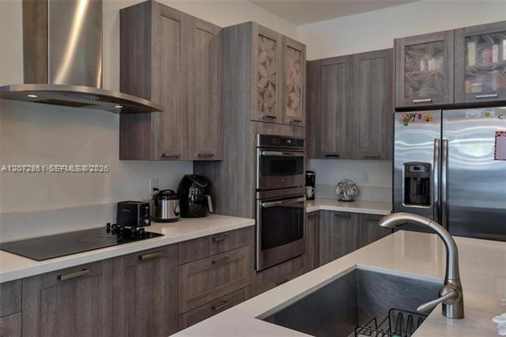 8820 NW 155th Ter # 8820, Miami Lakes, FL 33018 – photo 1