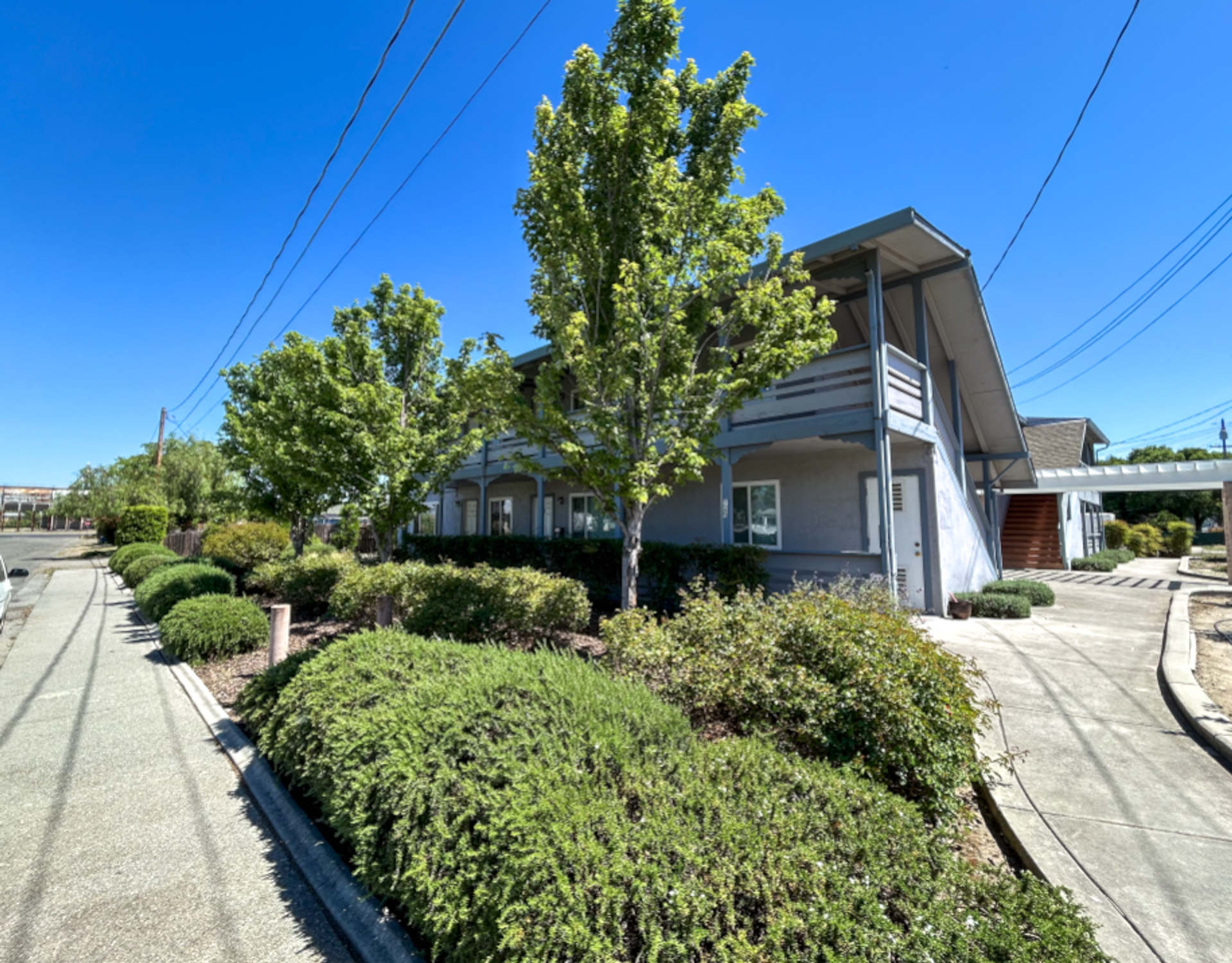 Sacramento725 – photo 1
