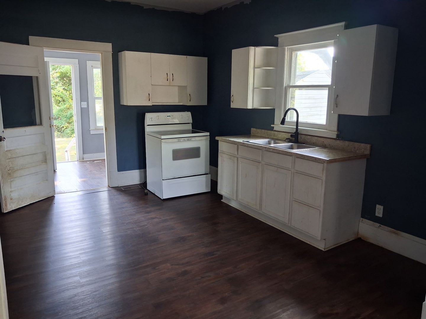 Comfortable Home in Nevada, MO! – photo 4