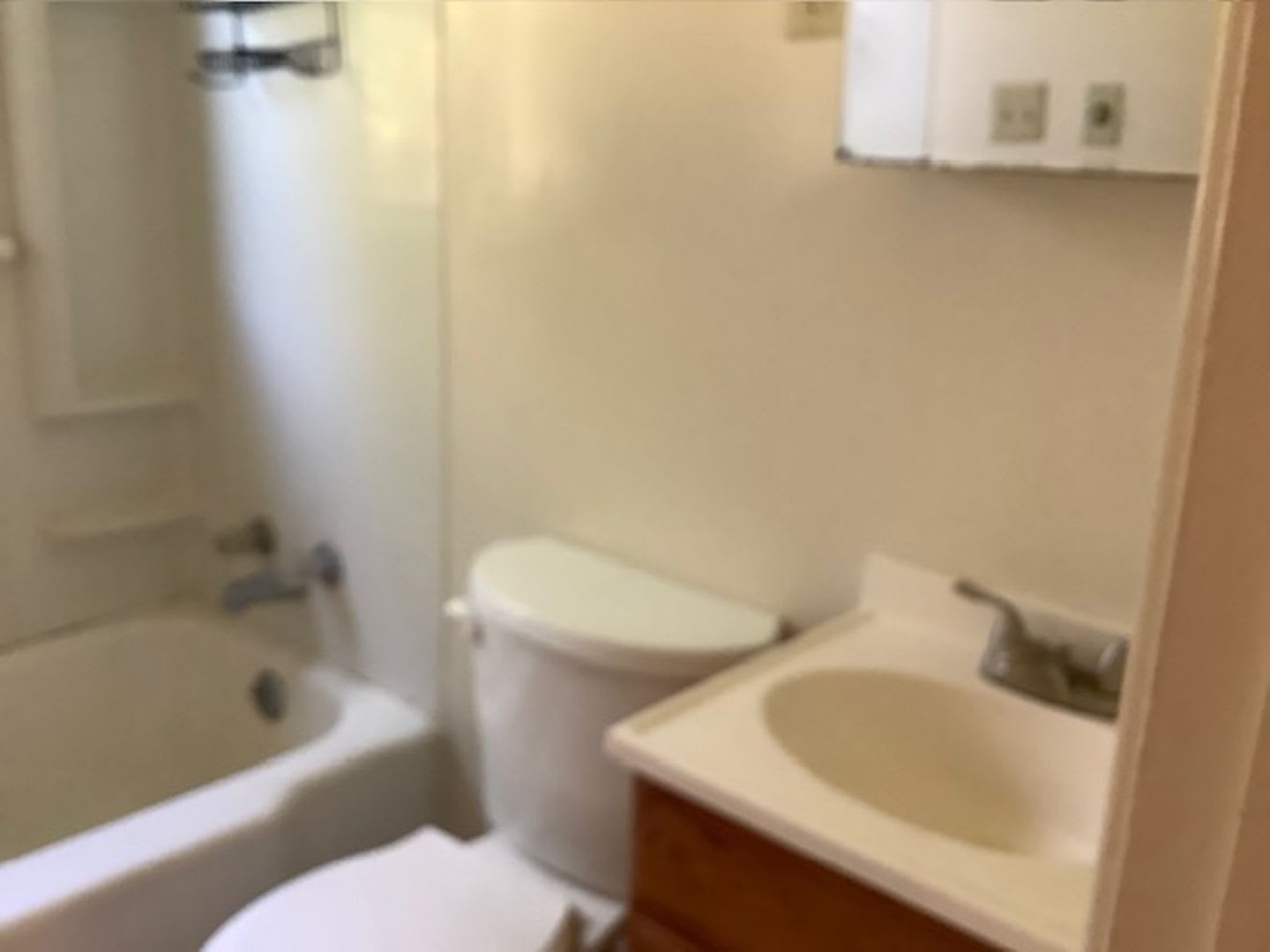 4609 Fairmont Ave – photo 5