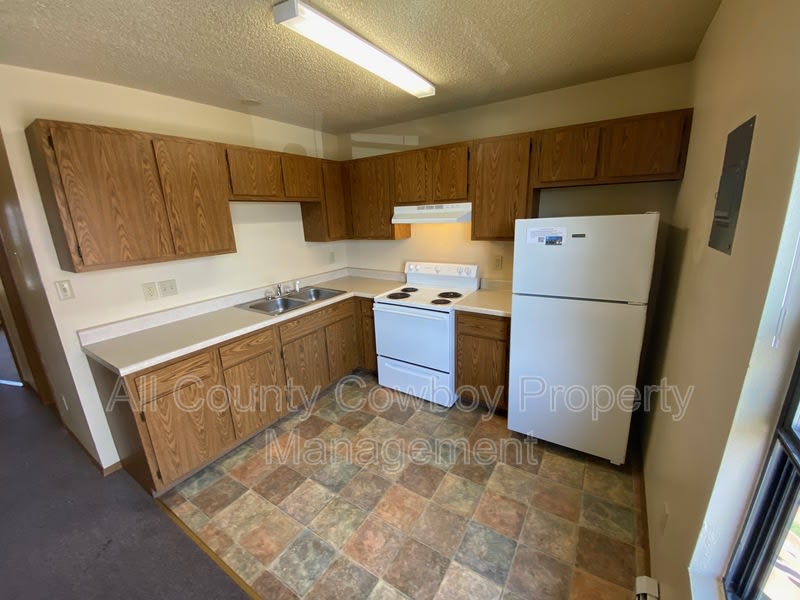 3330 Joanna Brunner St. – photo 3