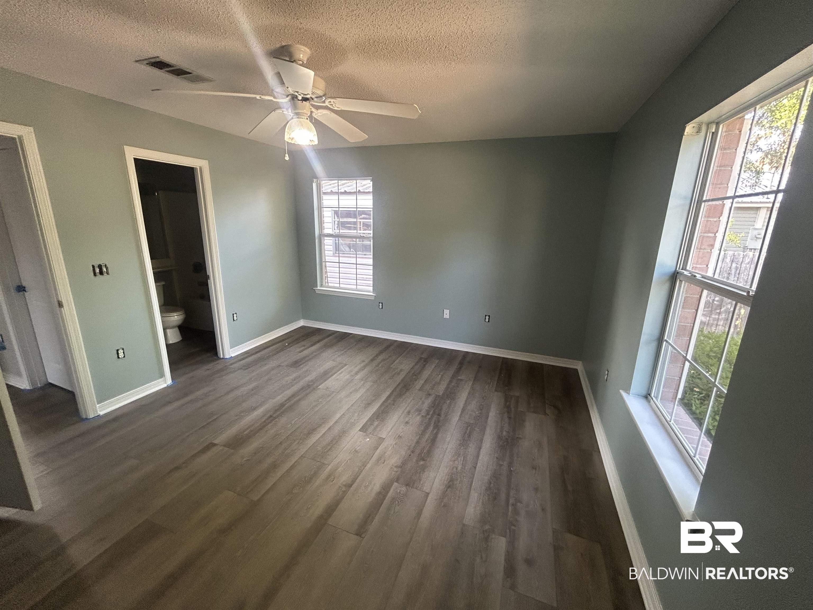 29595 Canal Road – photo 5