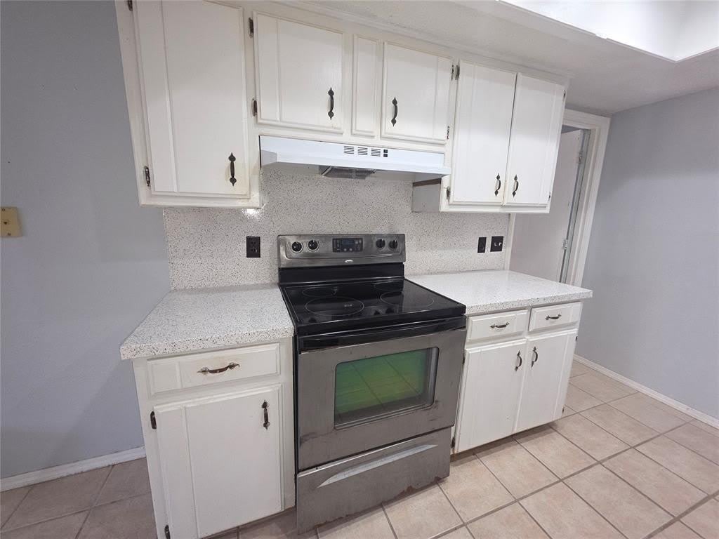 939 SW 98th Street – photo 5