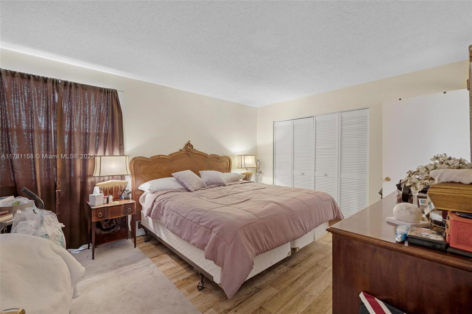 800 Independence Drive – photo 4
