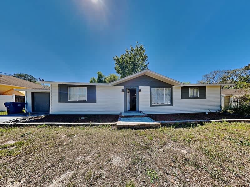 13426 Tyringham St – photo 1