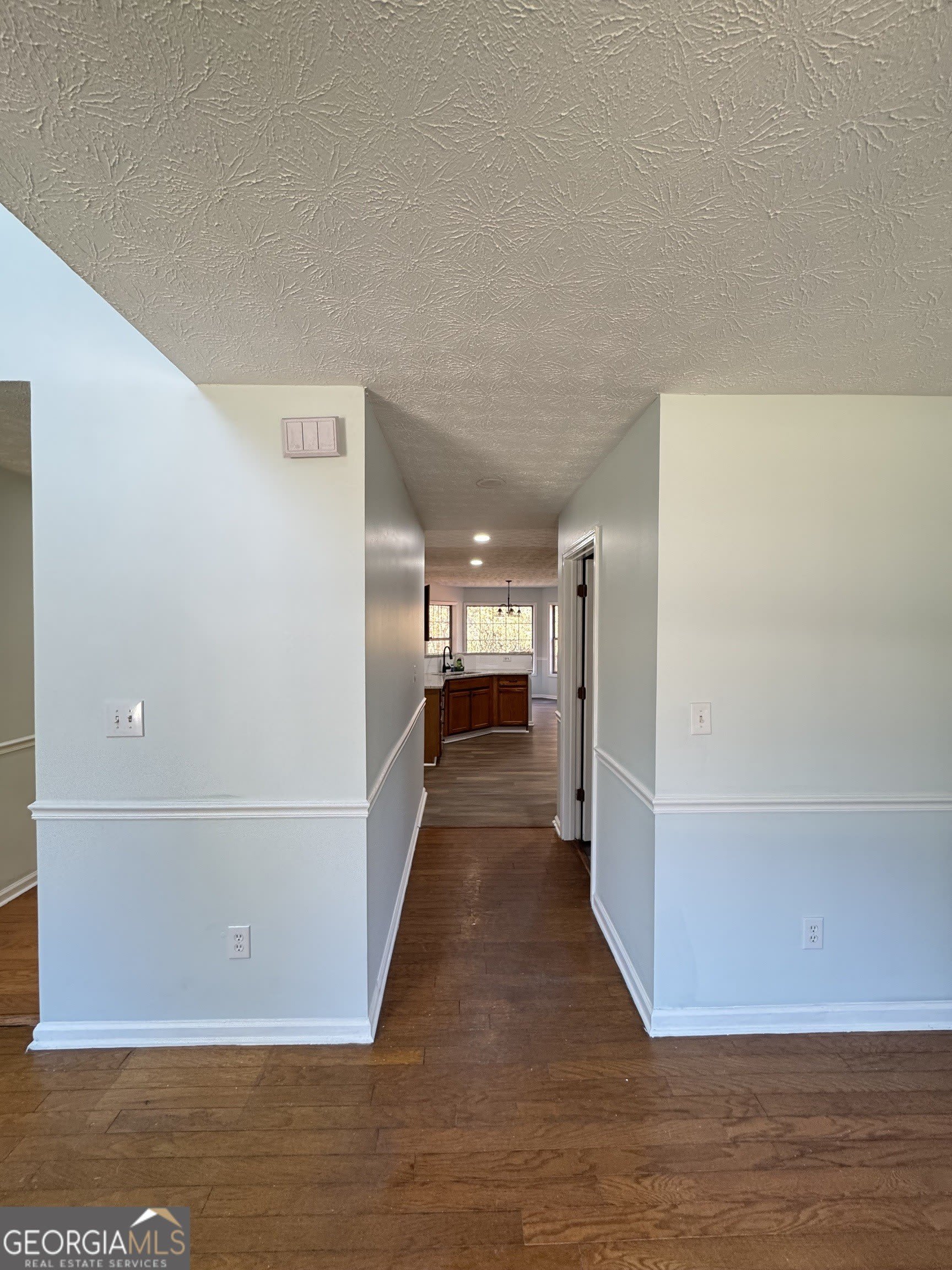 1009 Chads Ridge – photo 4