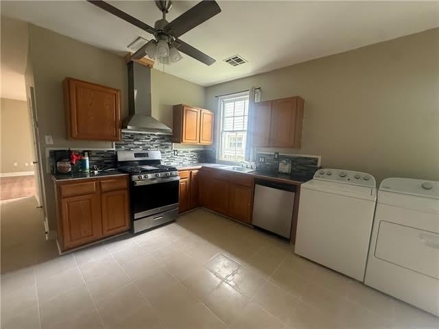 5547 ROSEMARY Place – photo 3