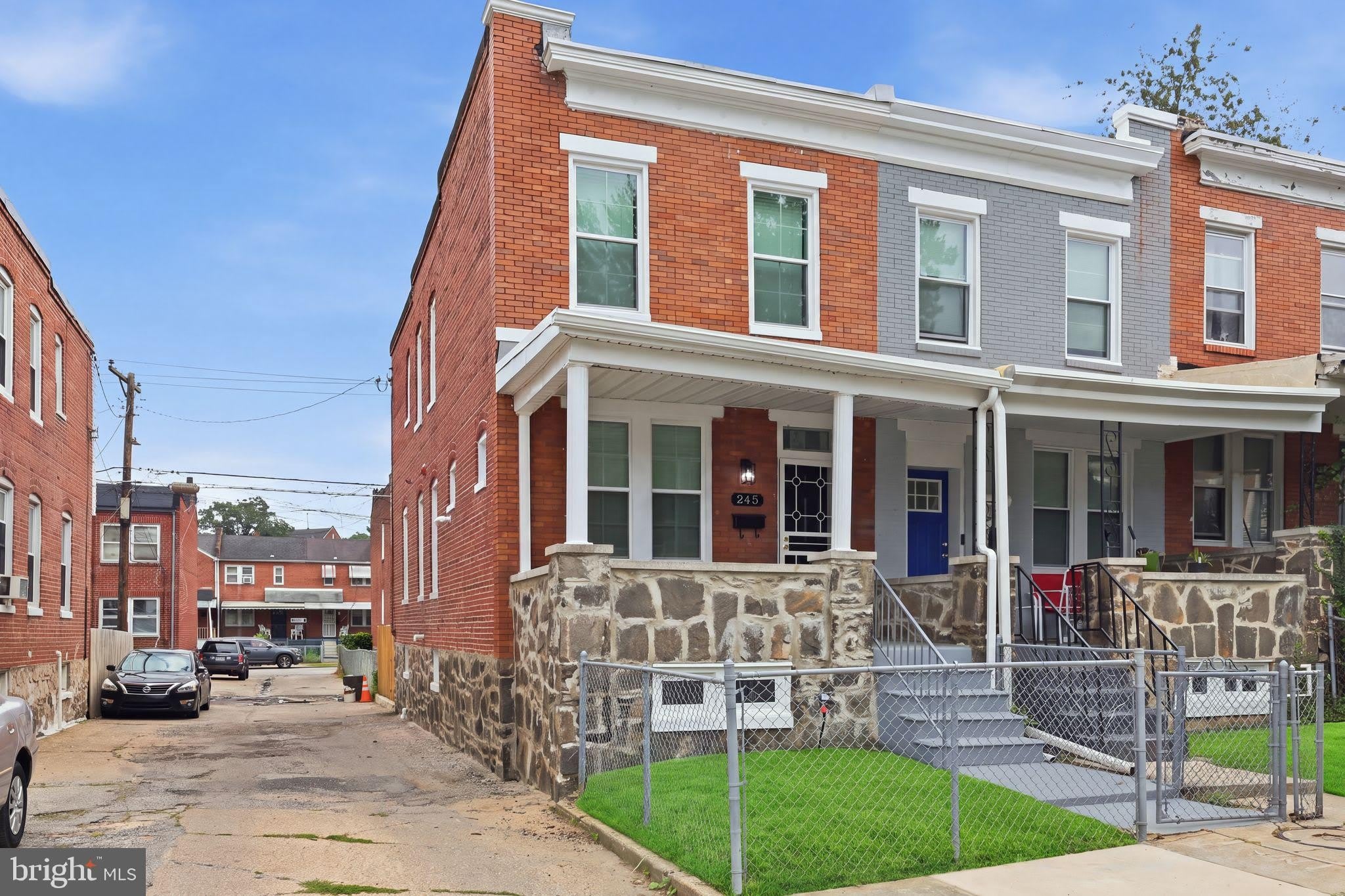 245 N MONASTERY Avenue – photo 2