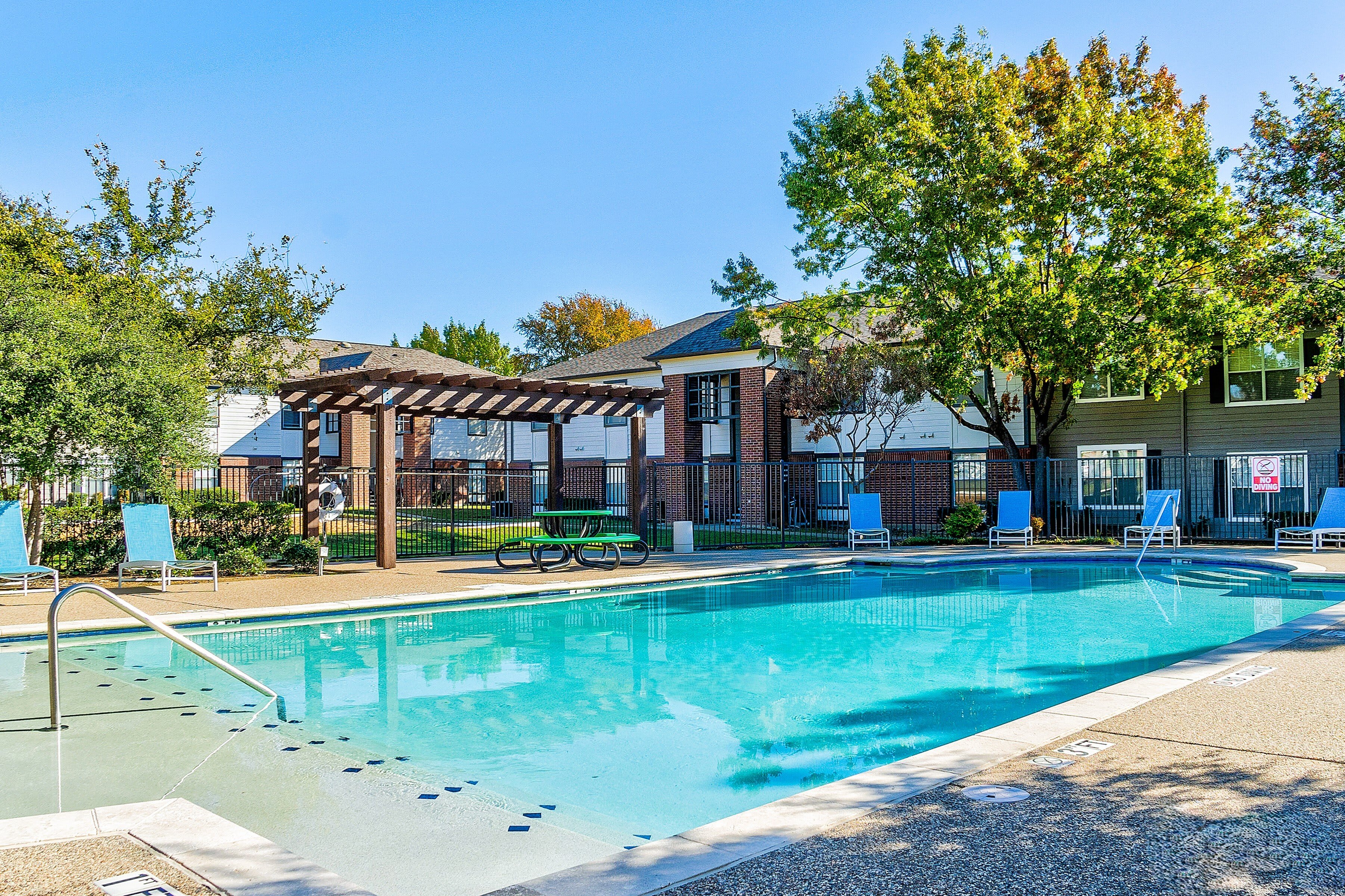 McKinney Park Apartments – photo 2