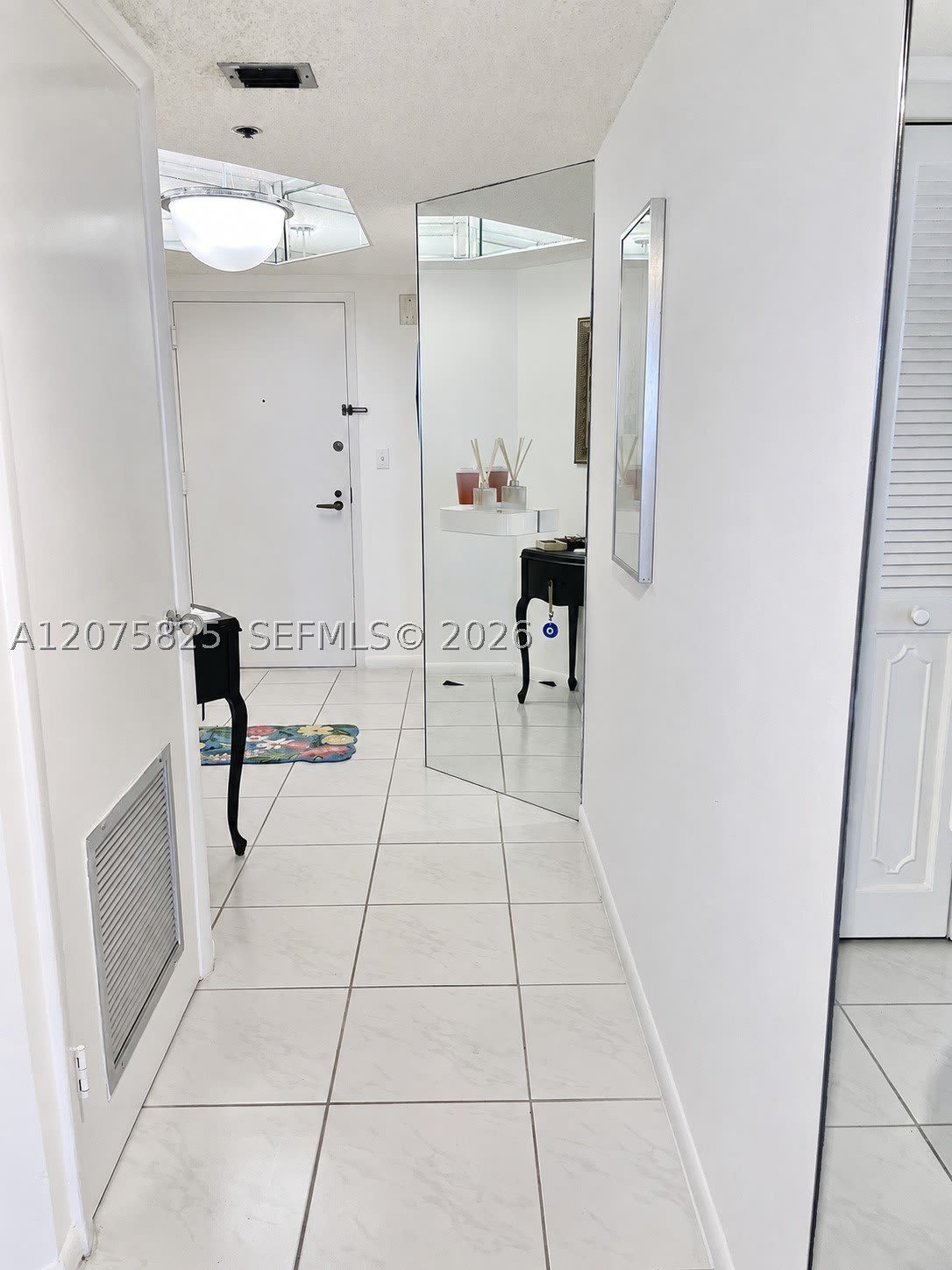 7300 Radice Ct – photo 2