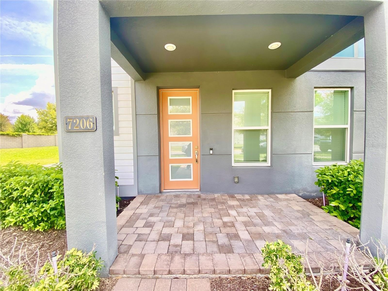 7206 CARRICKBEND Lane – photo 2