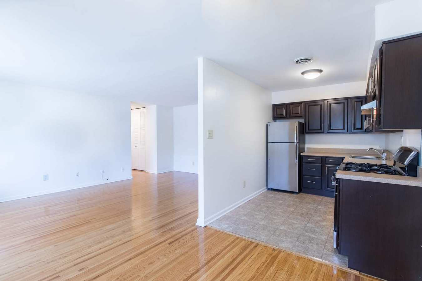 238 Rosemont Avenue – photo 3