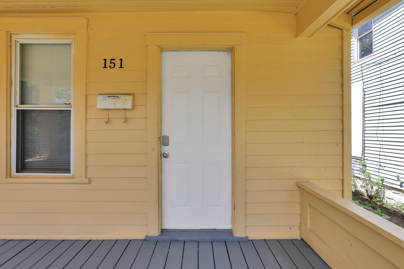 Newly Renovated 3-Bedroom Home for Rent – photo 4