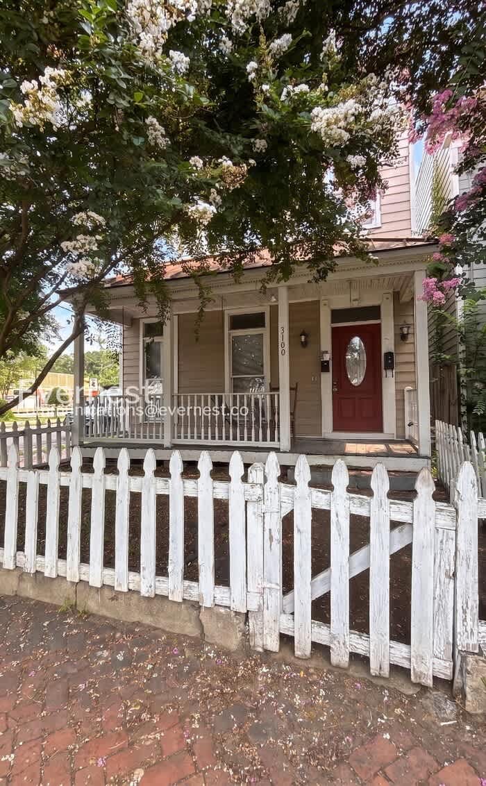 3100 East Marshall Street – photo 2
