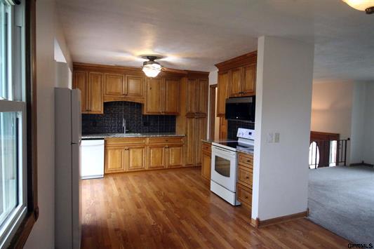 1414 Willow Avenue – photo 5