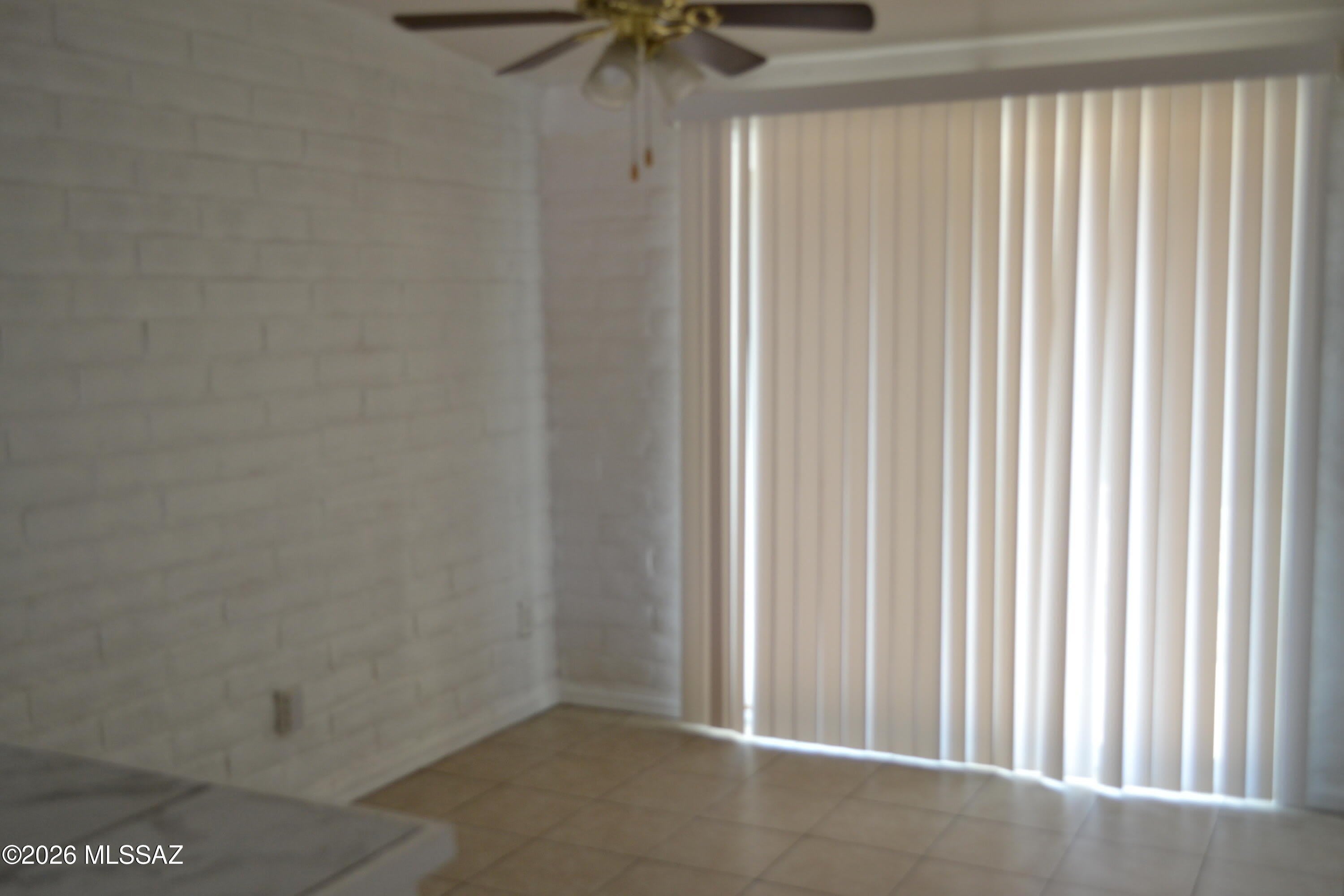 3865 E Glenn Street – photo 5