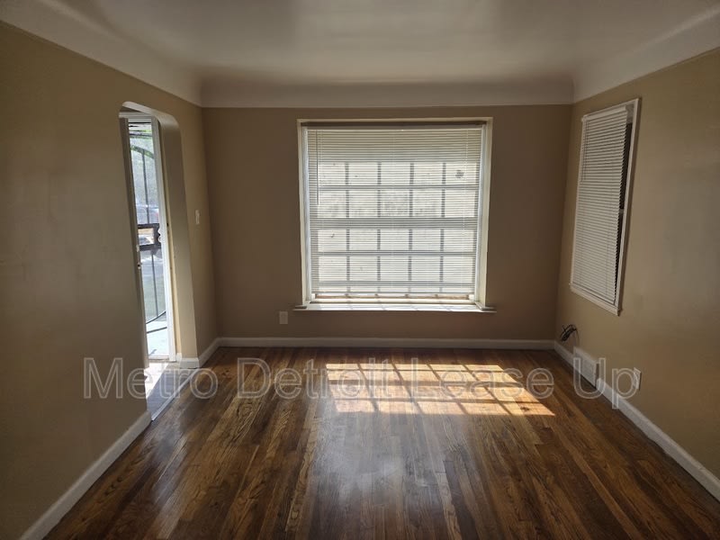11035 Worden Street – photo 2