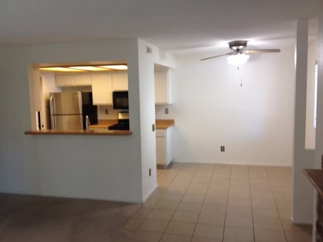 Community Pool/Spa – photo 5