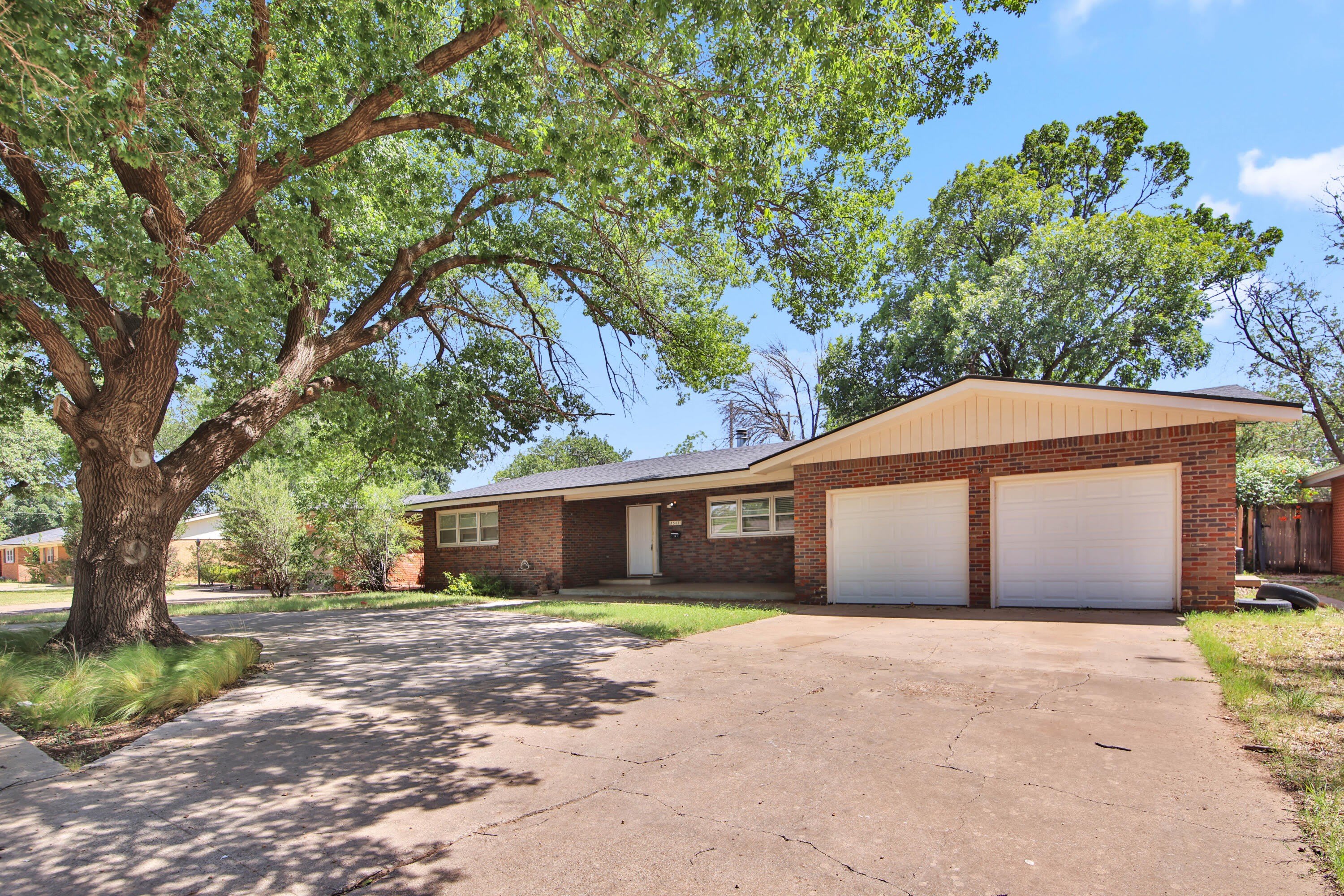 3607 45th Street – photo 1