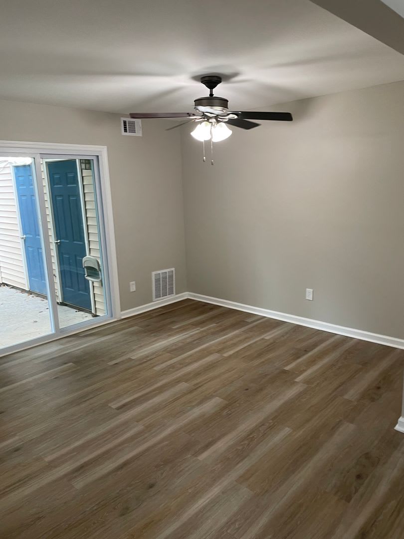 Remodeled Updated Townhome In Great Kennesaw Location Near Kennesaw State University Interstates And Shopping – photo 4