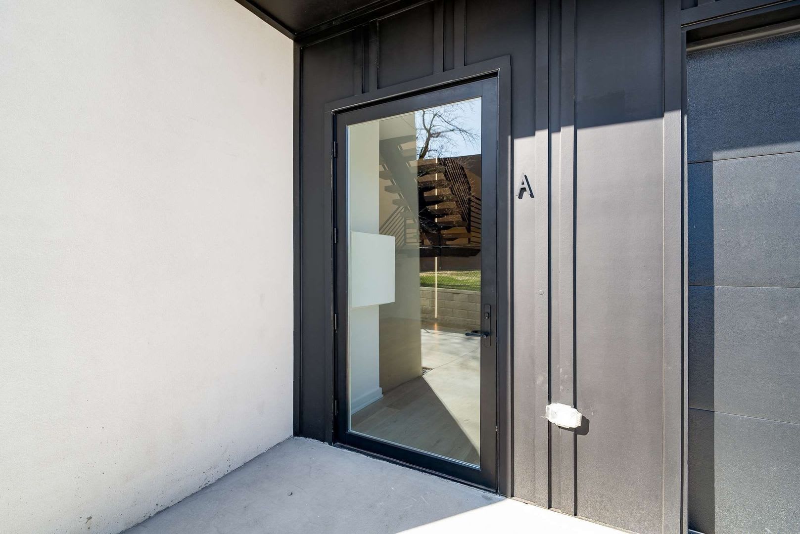 ONE-OF-A-KIND 4BR/3.1BA FOUR-STORY LUXURY RESIDENCE WITH DOWNTOWN & MIDTOWN VIEWS! – photo 5