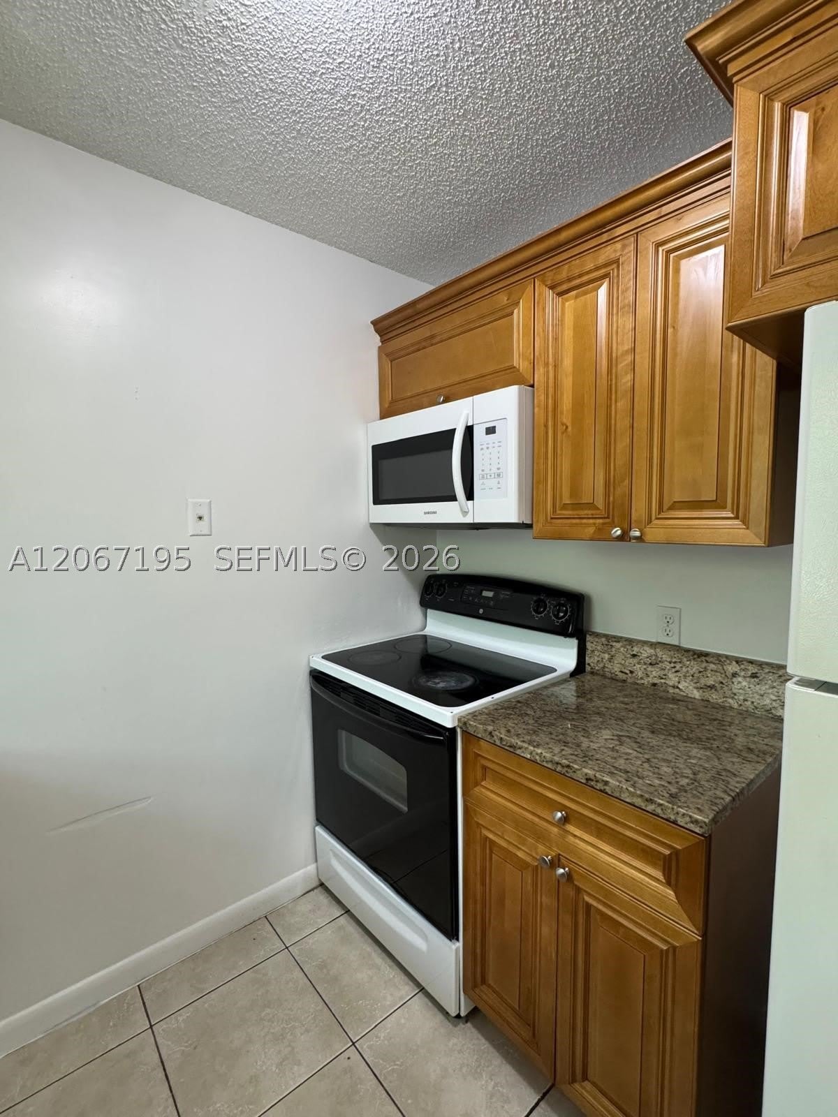 1746 3rd Ave N – photo 3