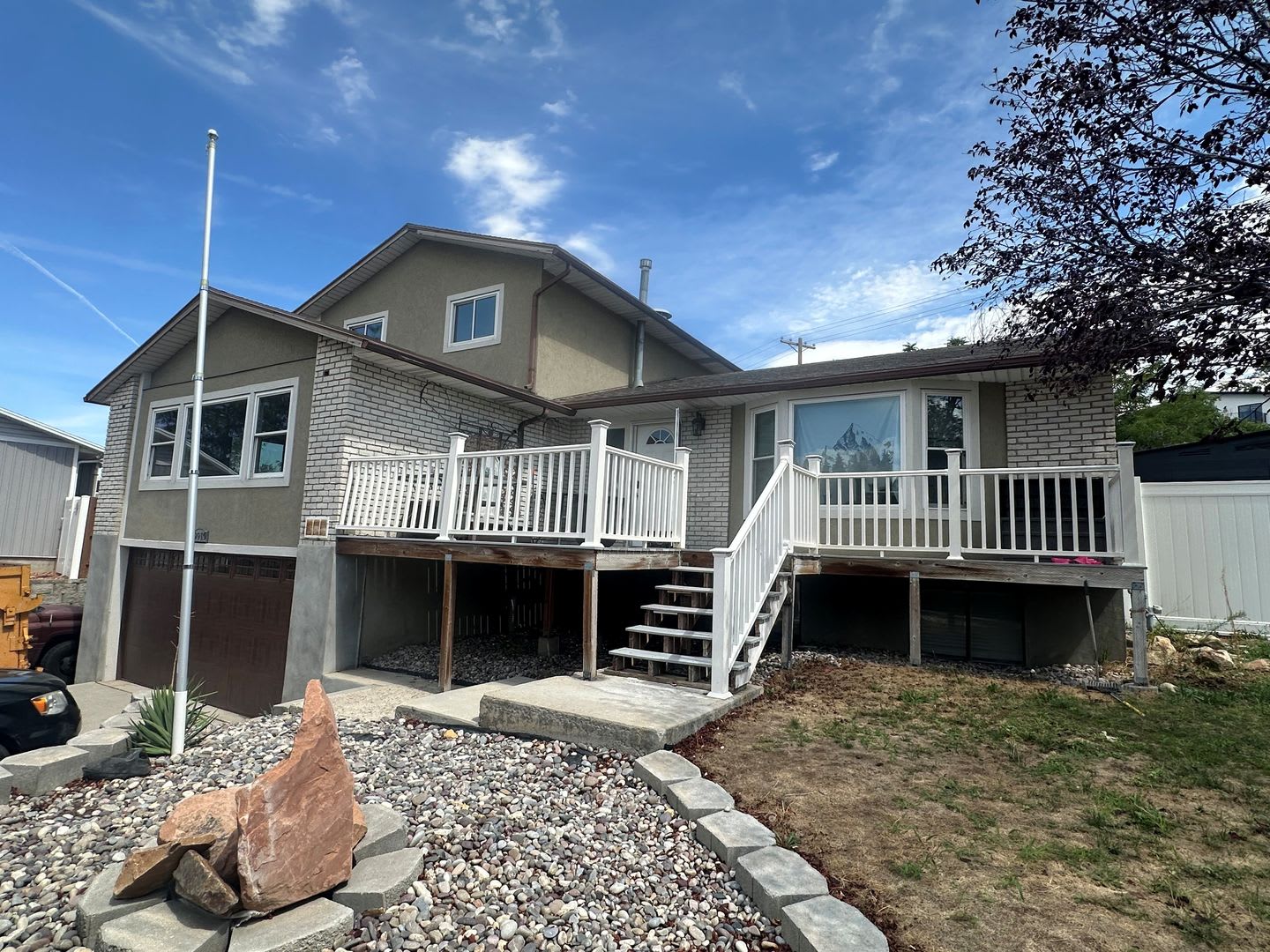 6 Bedroom Home – photo 1