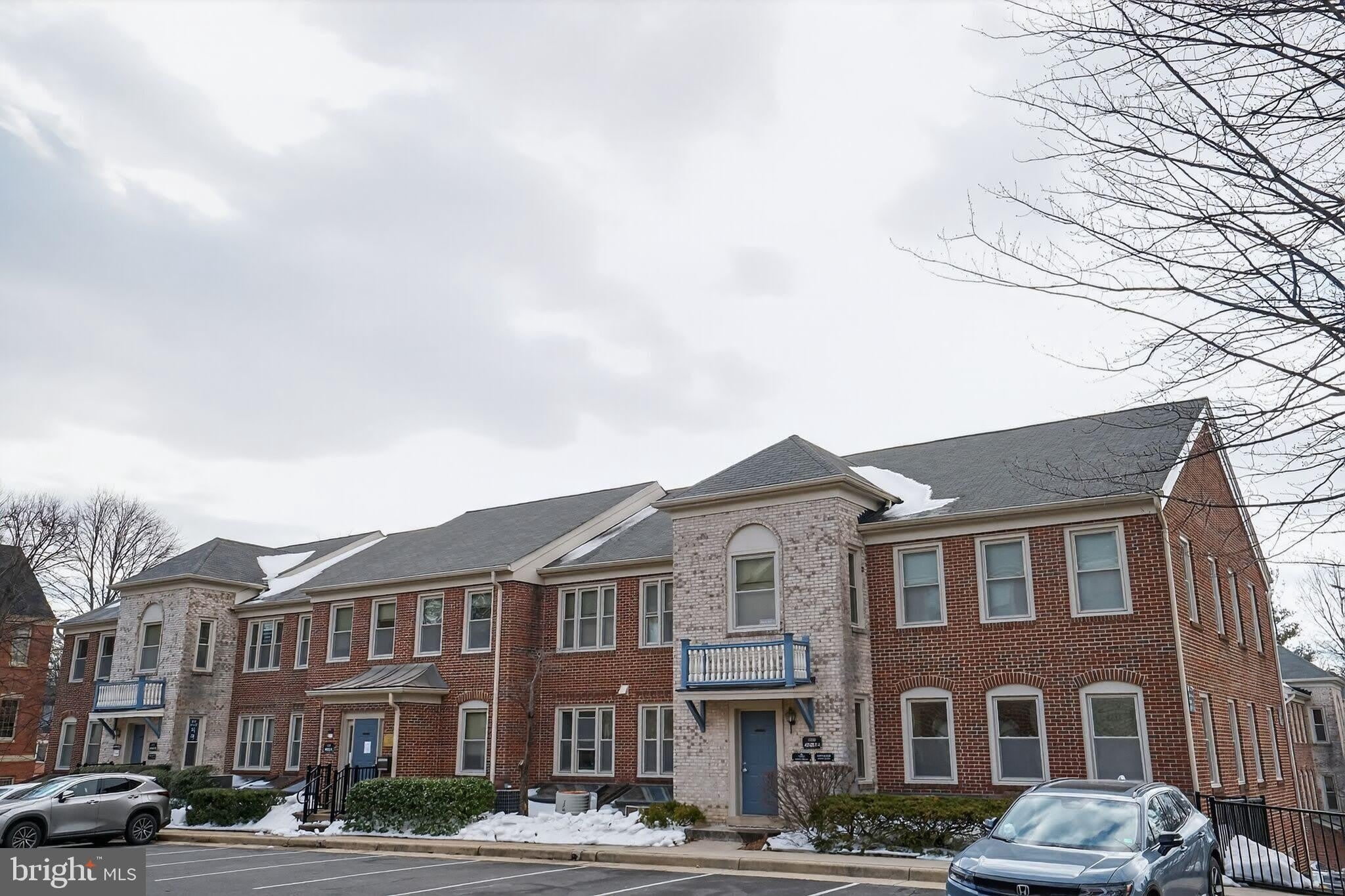 4322 EVERGREEN LN – photo 1