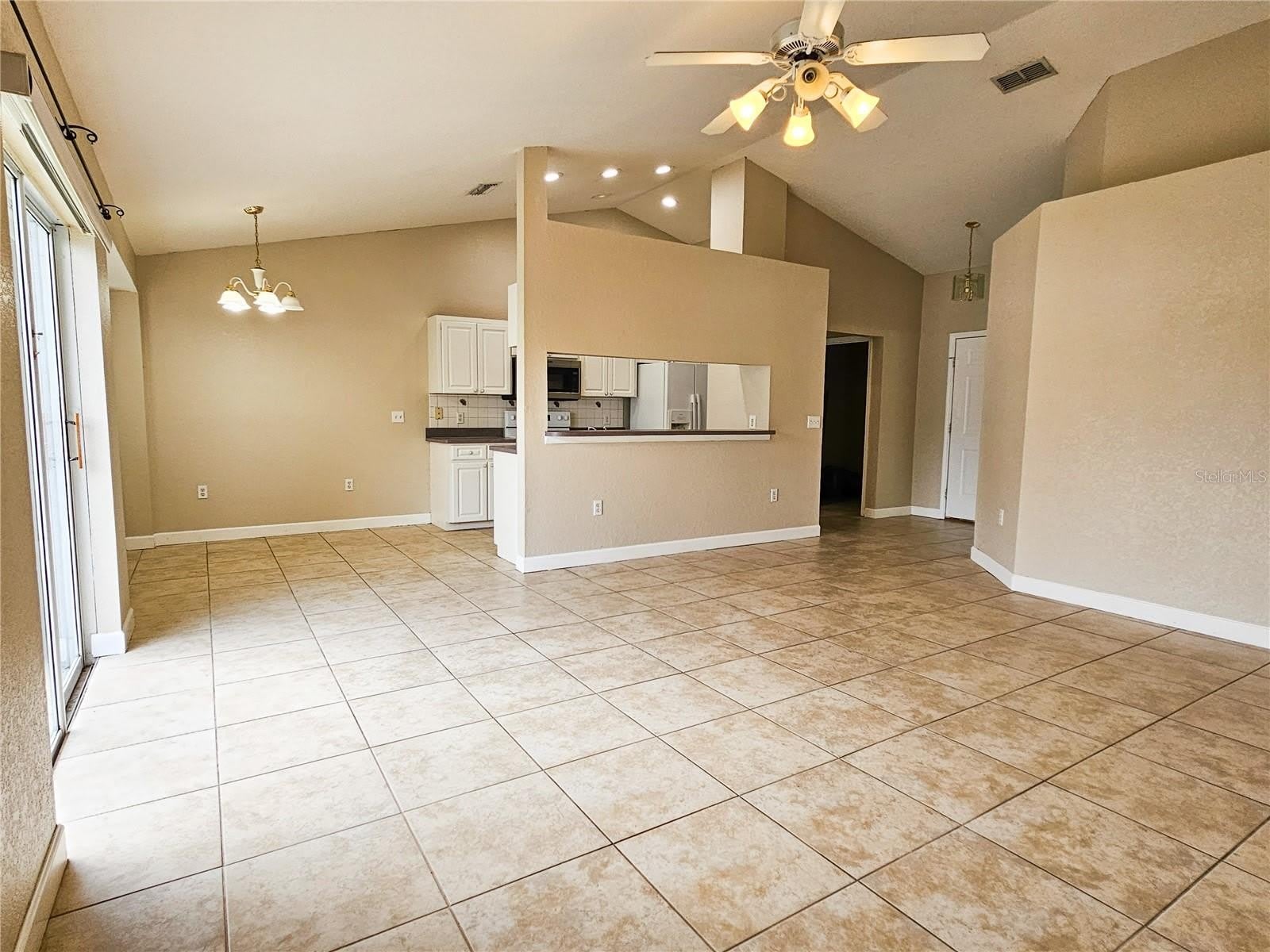 5260 ENGLISH Drive – photo 5