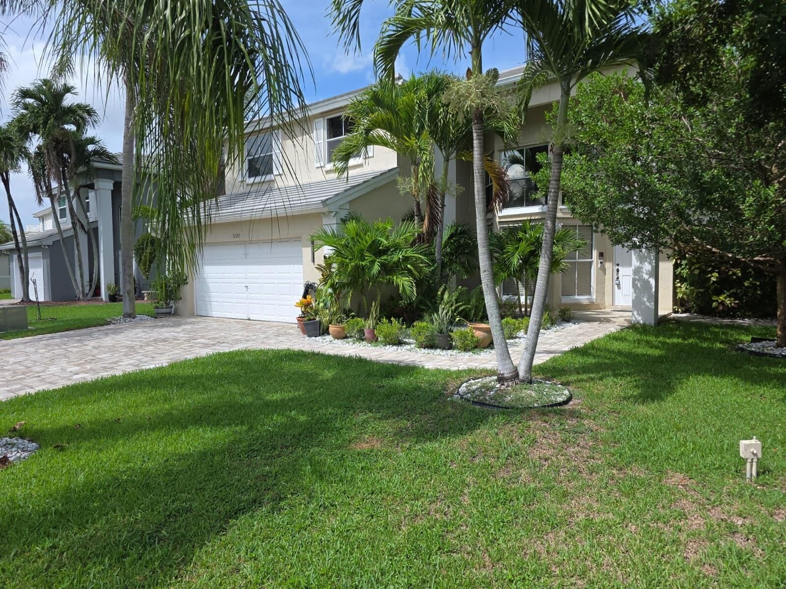 5220 NW 53rd Avenue – photo 4