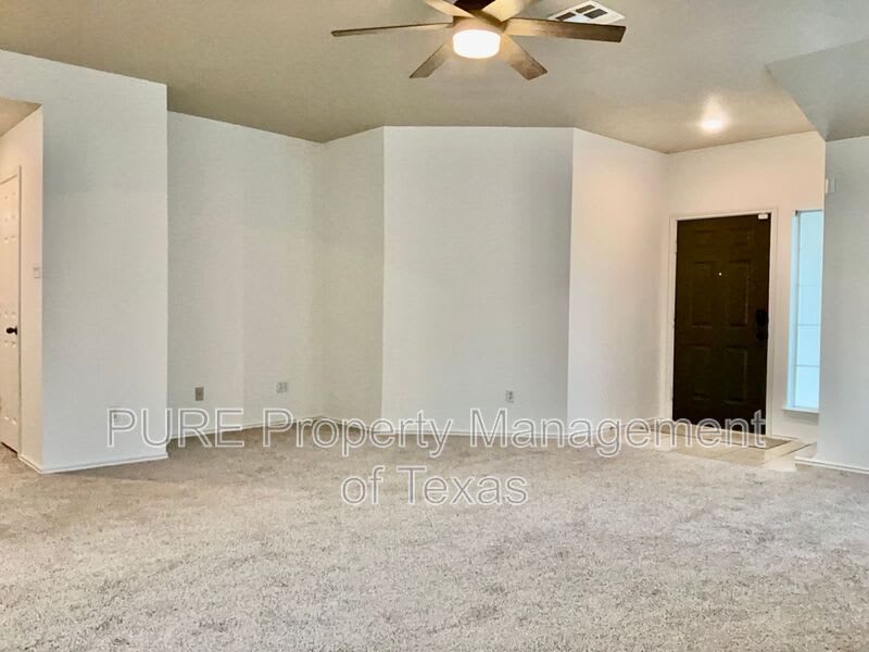 3232 Clinton Pl – photo 2
