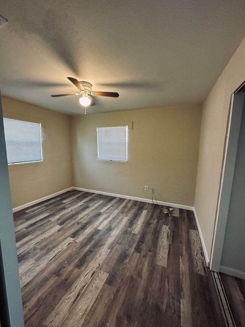 2 Bedrooms 1 Bath Titusville Duplex – photo 3