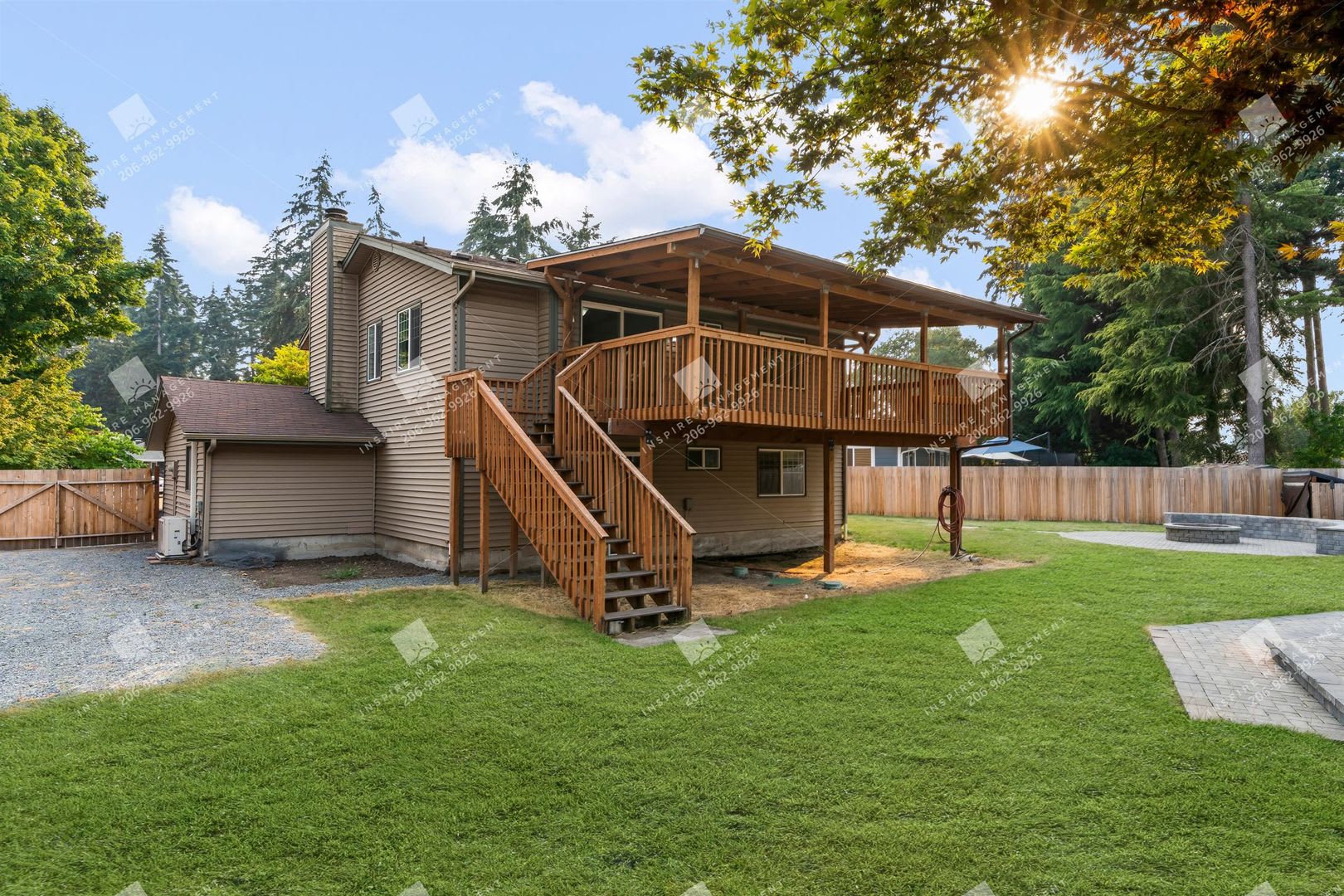 4BR + Finished Heated Garage – photo 3