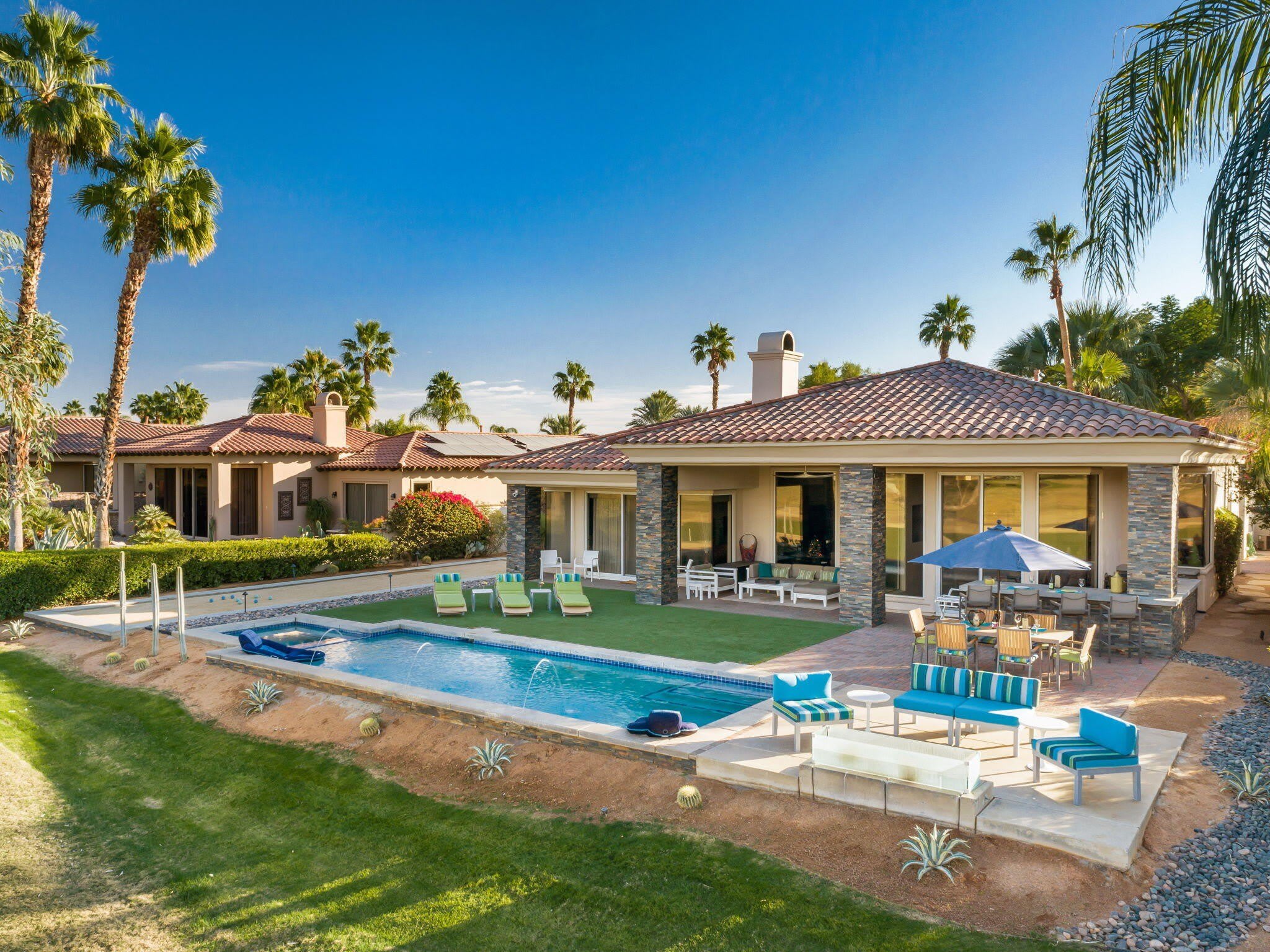 253 Loch Lomond Road – photo 1