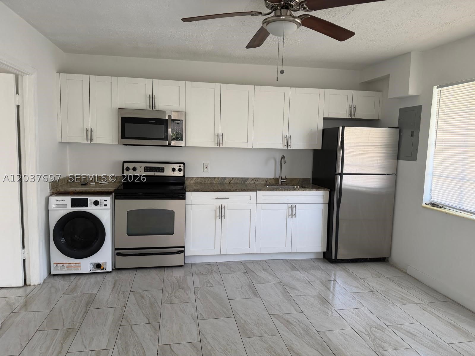 1324 N 58 AVE – photo 4