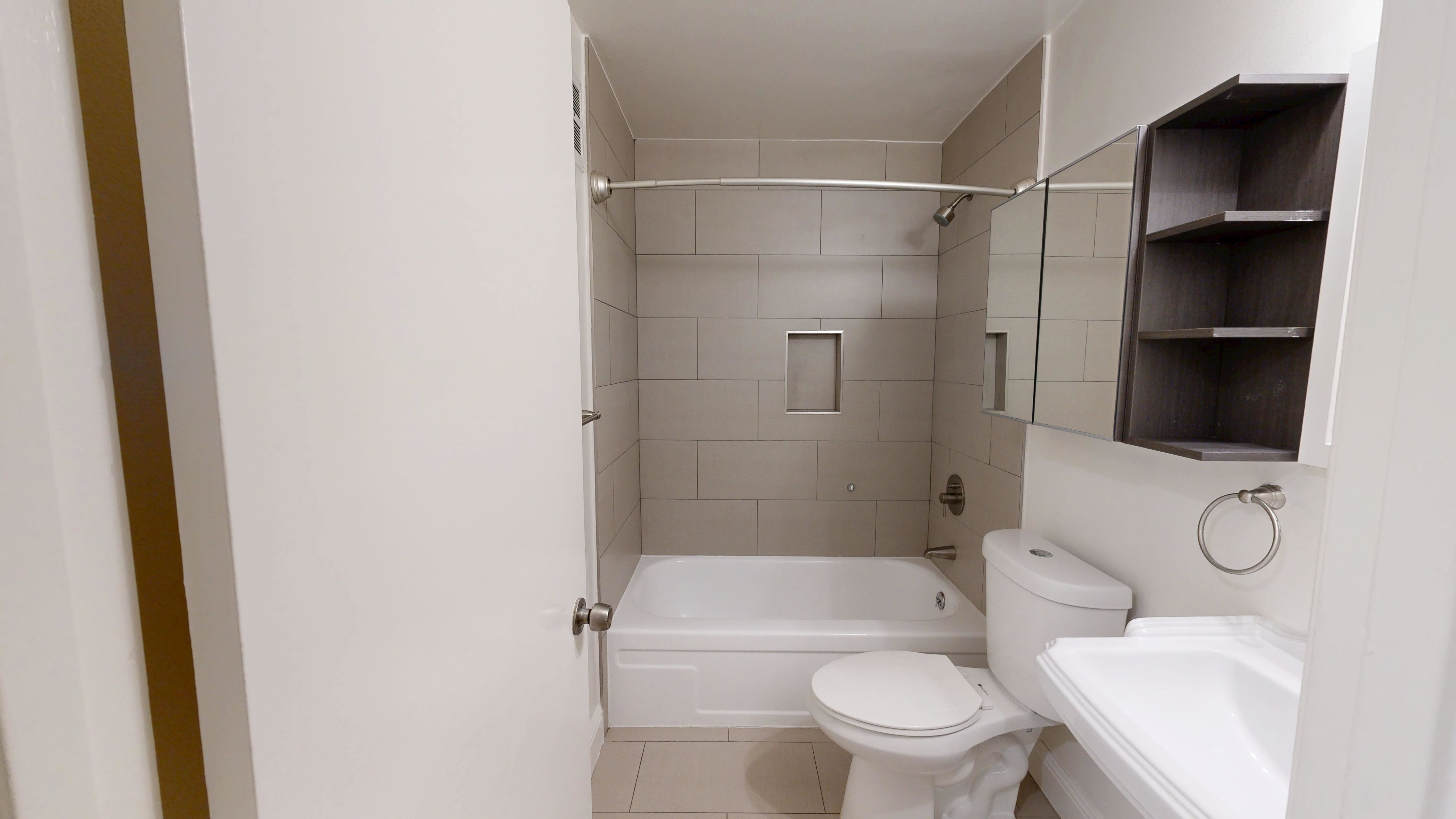 600 Oak – photo 4