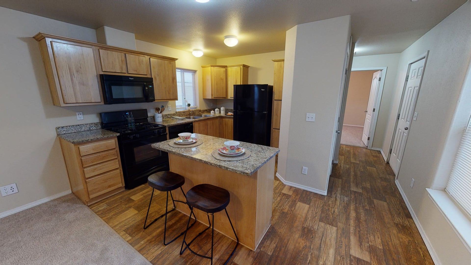 Four Seasons Apartment Homes – photo 3