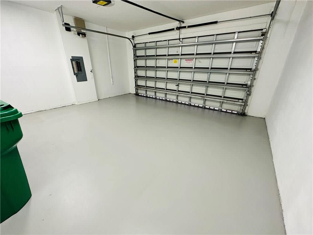 3512 93rd Avenue – photo 3