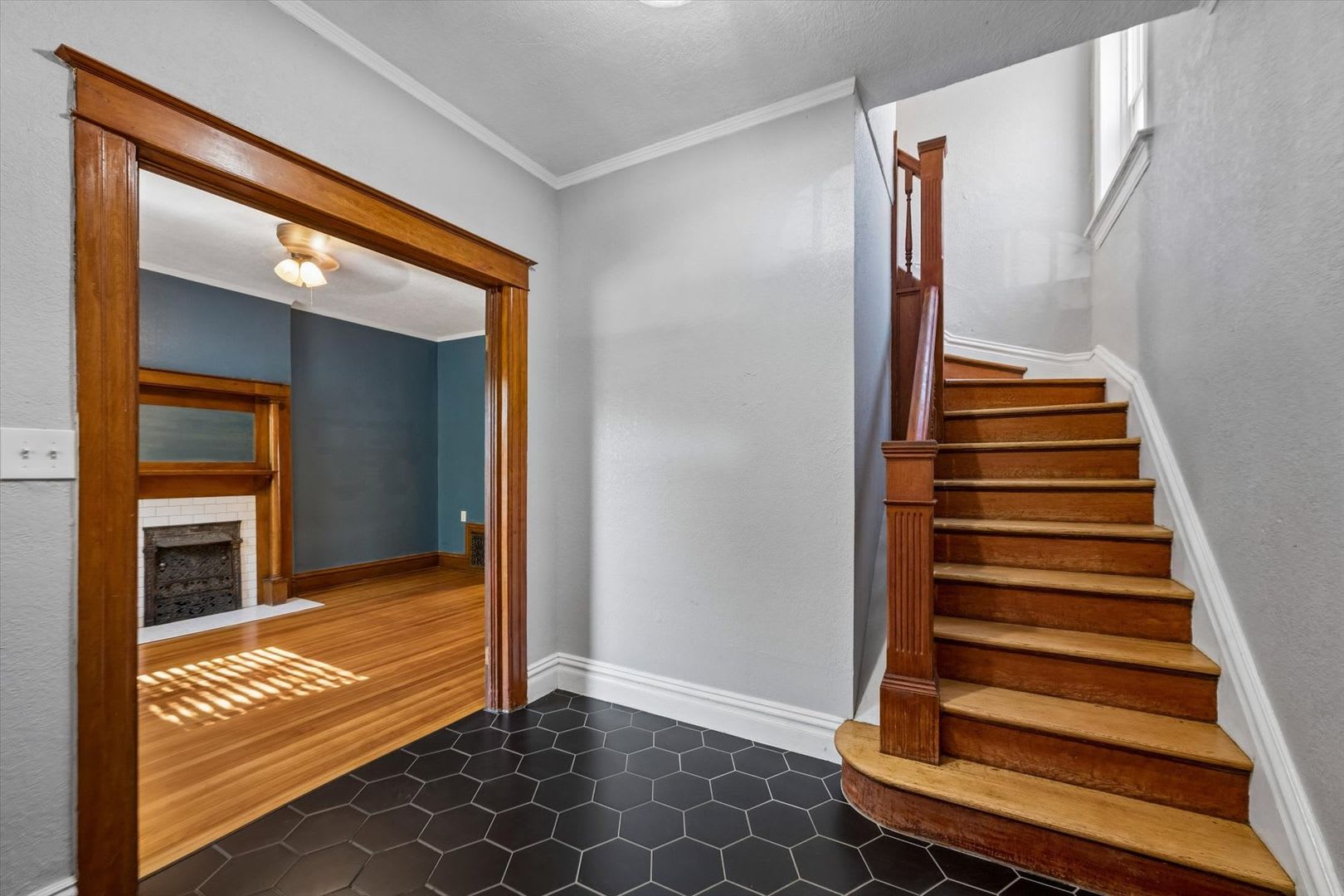 Historic Denver Charm Meets Modern Comfort – photo 5