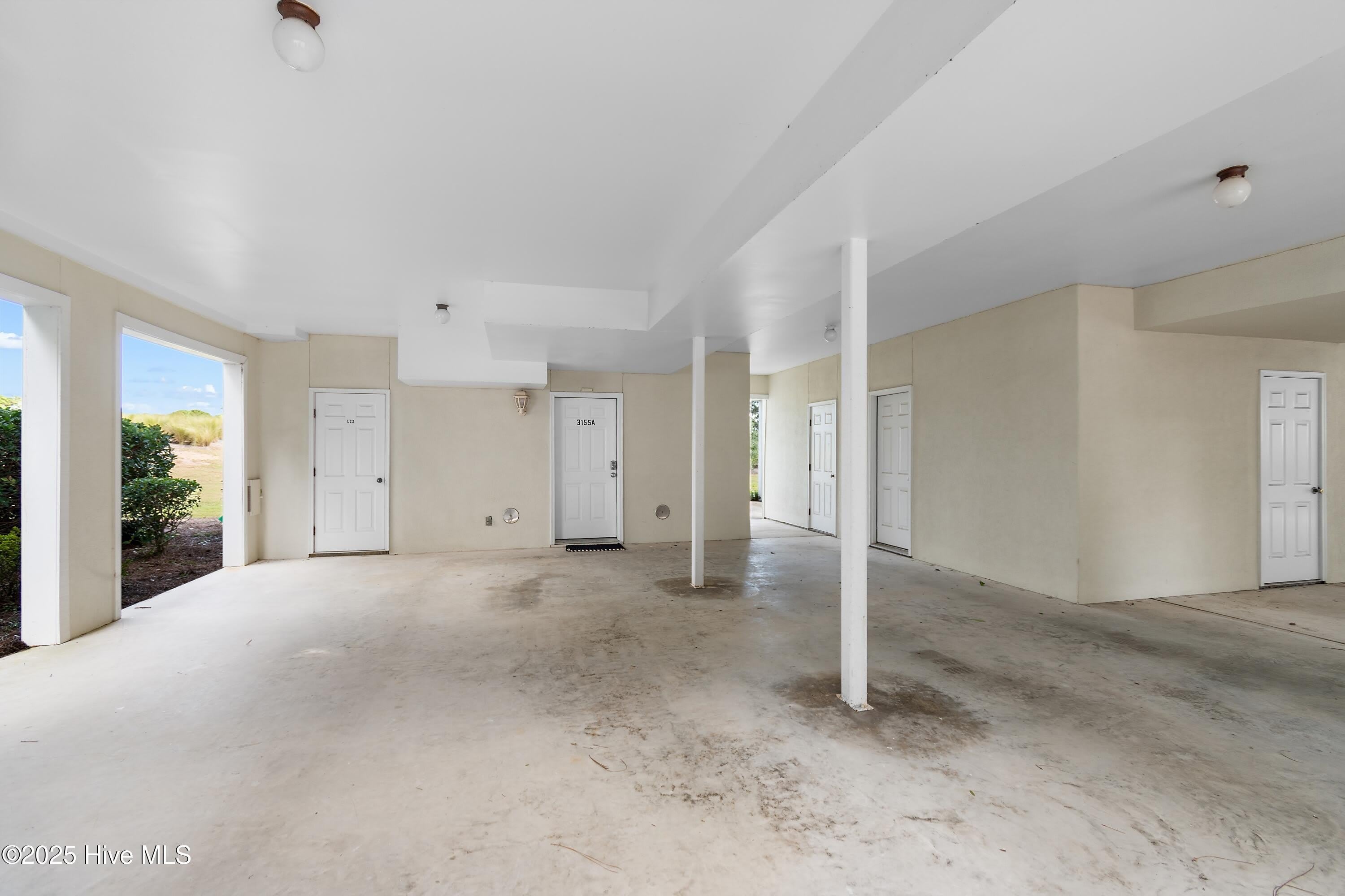 3155 Lakeside Commons Drive SE – photo 3