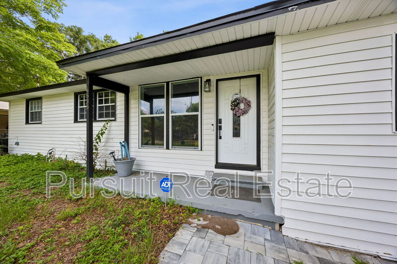 6535 Brandemere Road North – photo 2