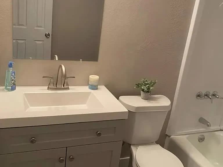 2403 Grandview Place – photo 3