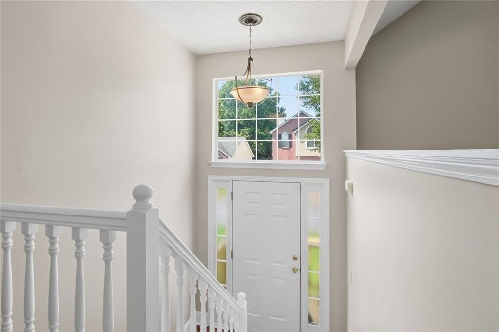 5949 Idlewood Place – photo 2