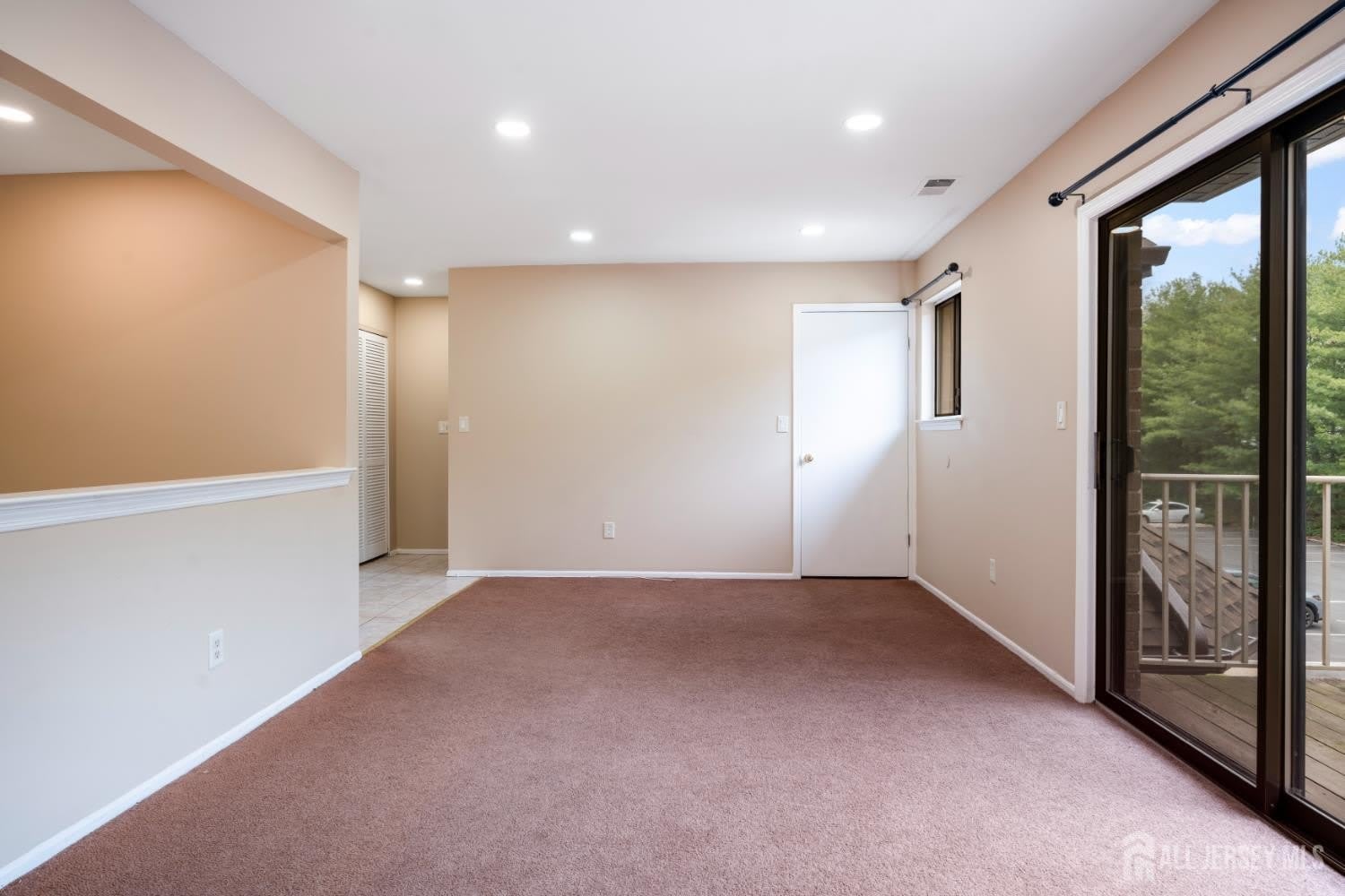 4410 Birchwood Court – photo 5