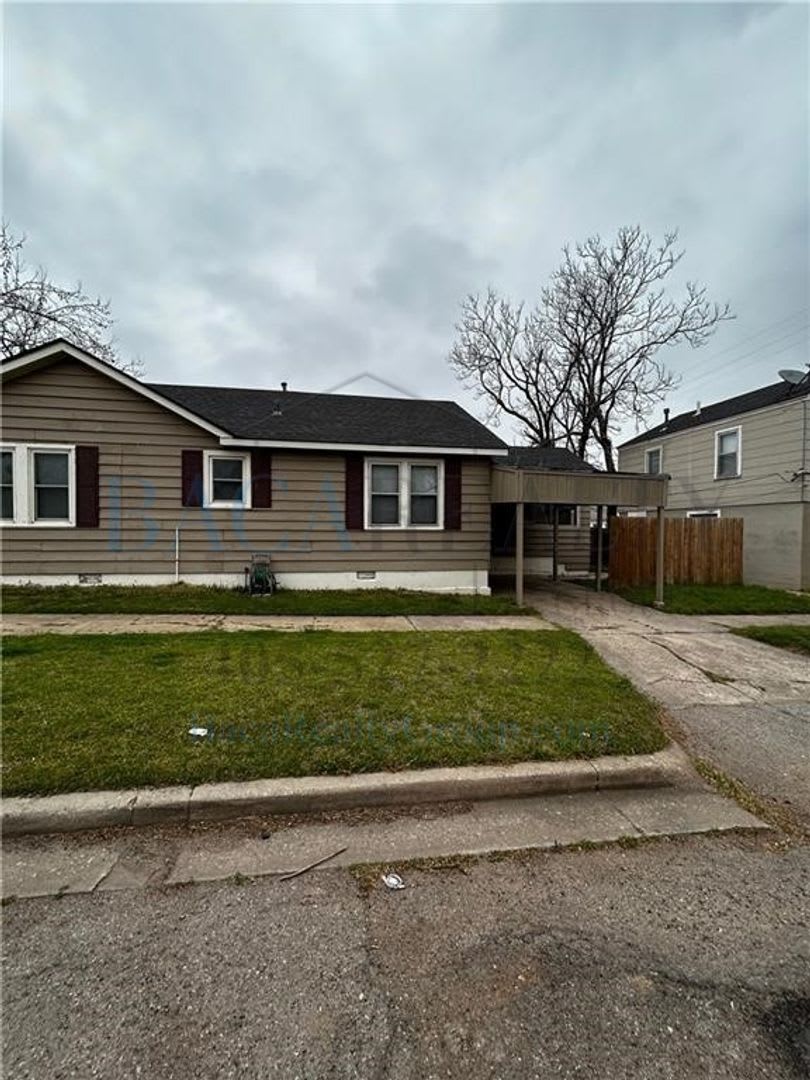 Adorable And Spacious 2Br 1Ba House – photo 2