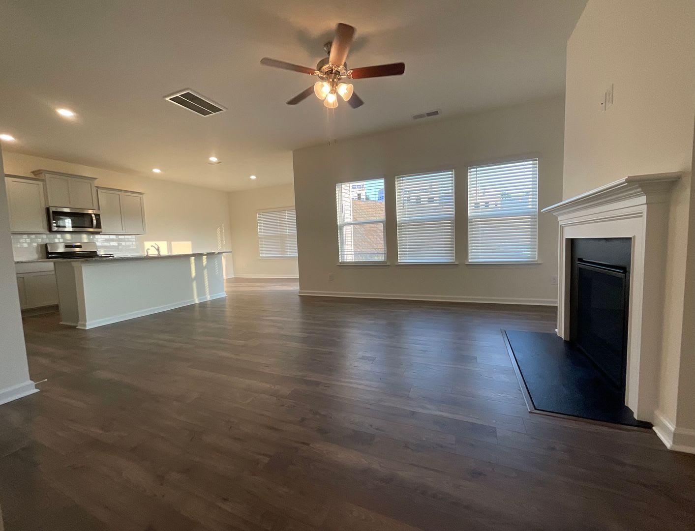 Nice 3 bedroom/2 bath – photo 4