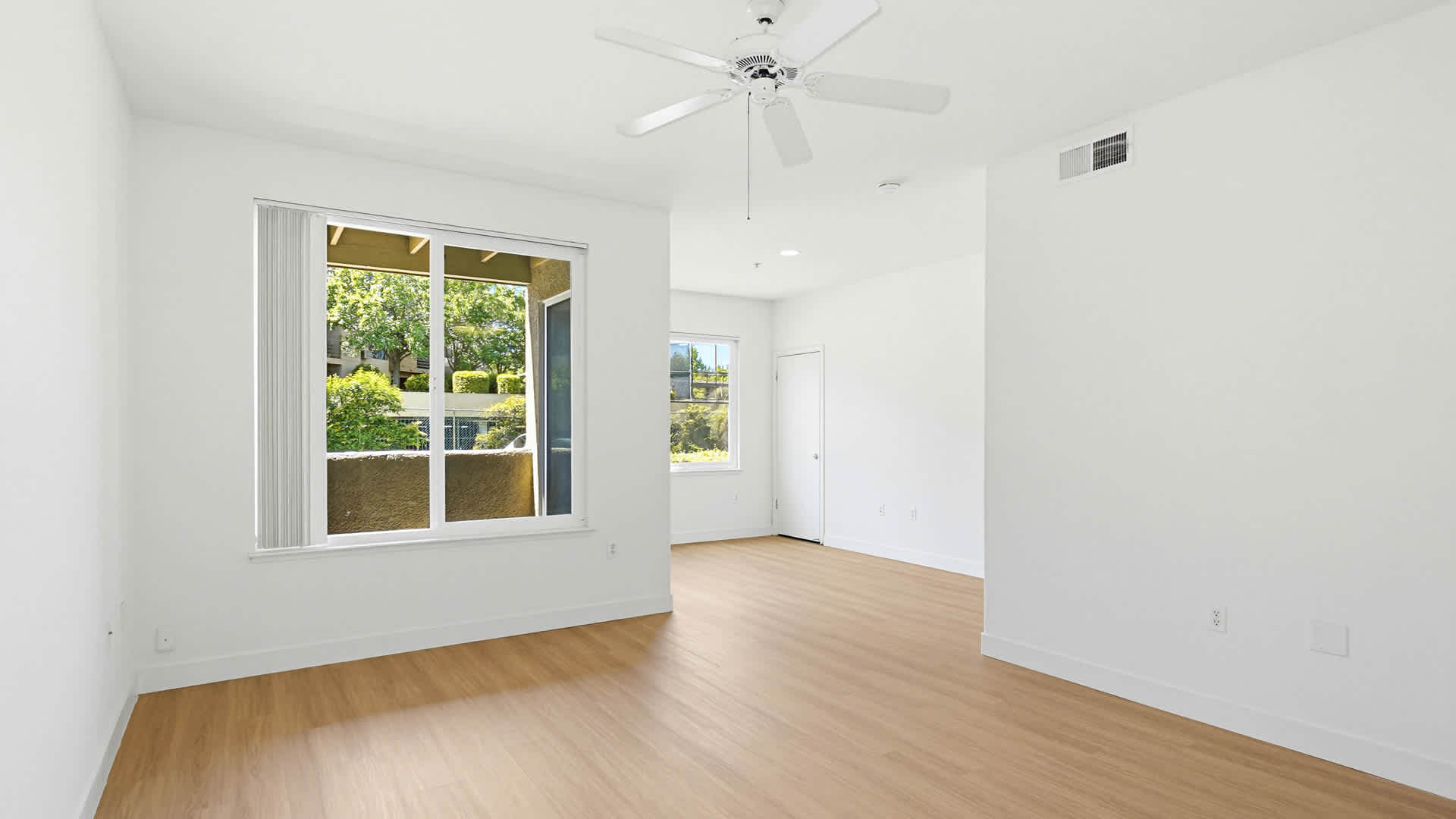 Alborada Apartments – photo 4